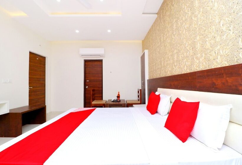 酒店 Dreamland By Oyo Rooms