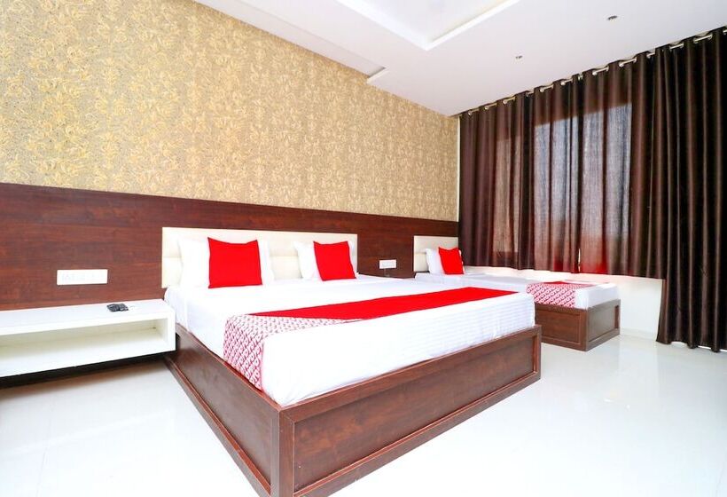 酒店 Dreamland By Oyo Rooms