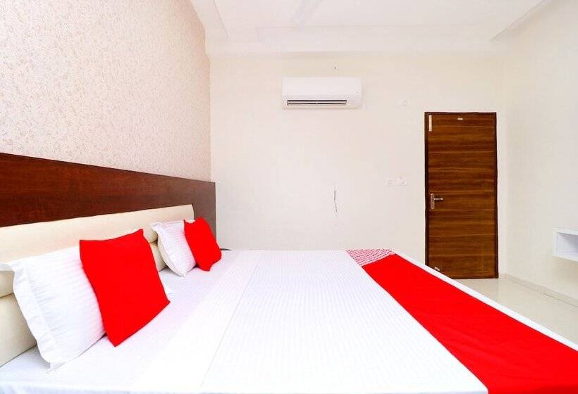 호텔 Dreamland By Oyo Rooms