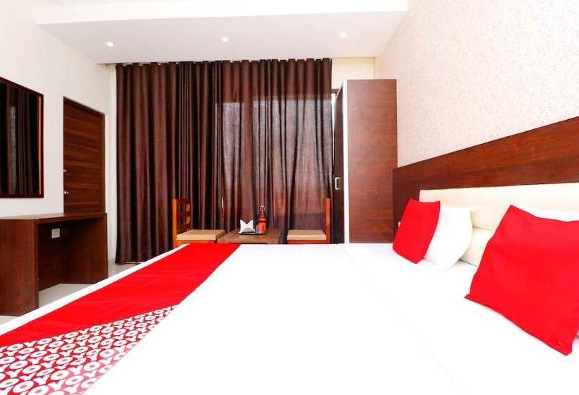 酒店 Dreamland By Oyo Rooms