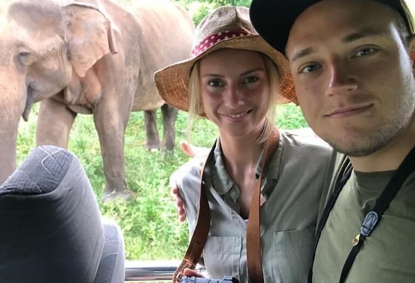 فندق Elephant Lodge