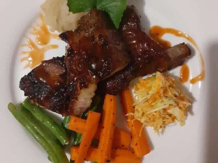 فندق Elephant Lodge