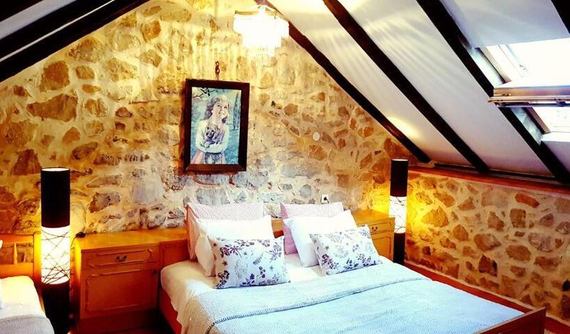 فندق Ethno Village Kokorici