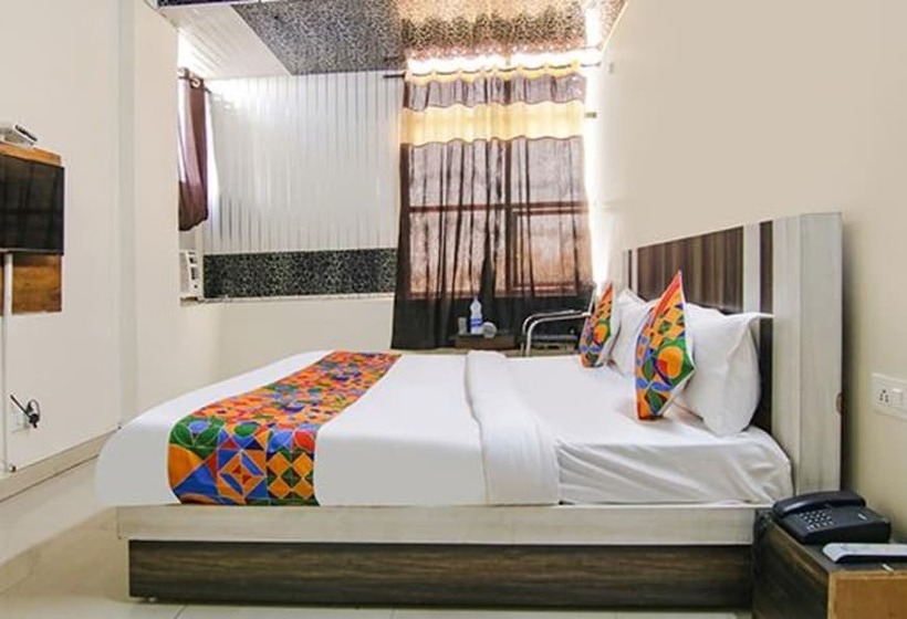 Отель Fabexpress Hc King