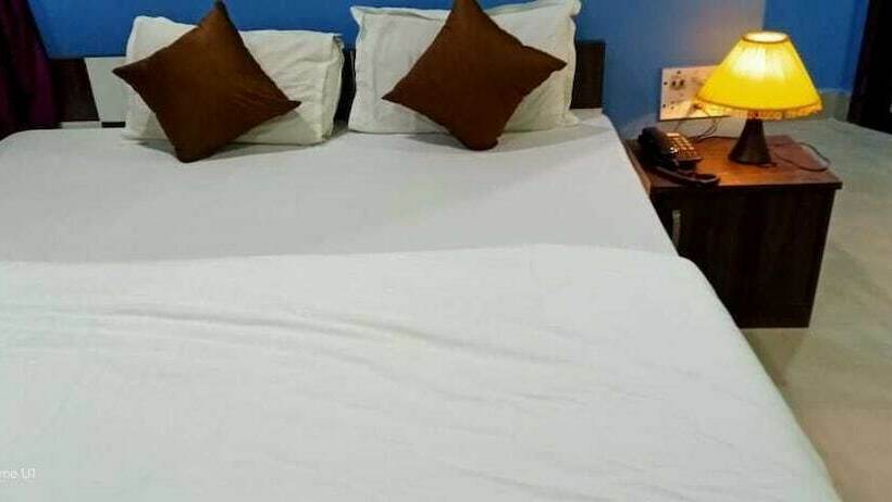 ホテル Gitanjali Malda