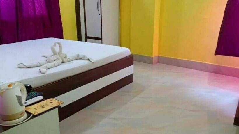 ホテル Gitanjali Malda