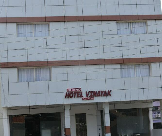 Grand Hotel Vinayak