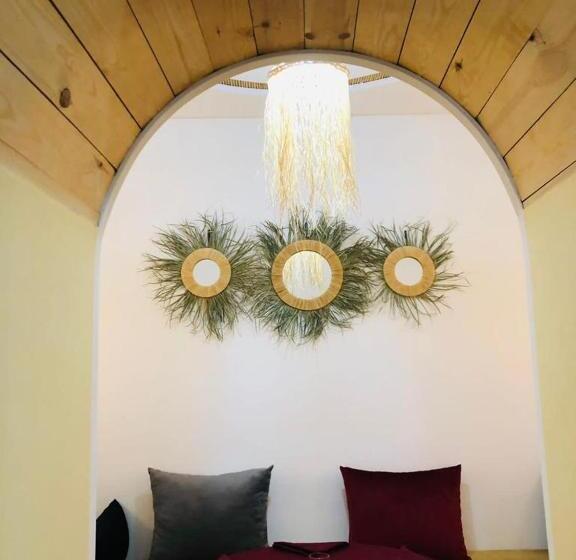 호텔 Gîte D étape Tamaloute