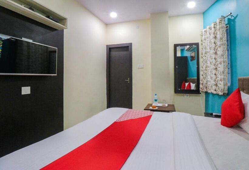 בית מלון כפרי J J Residency By Oyo Rooms