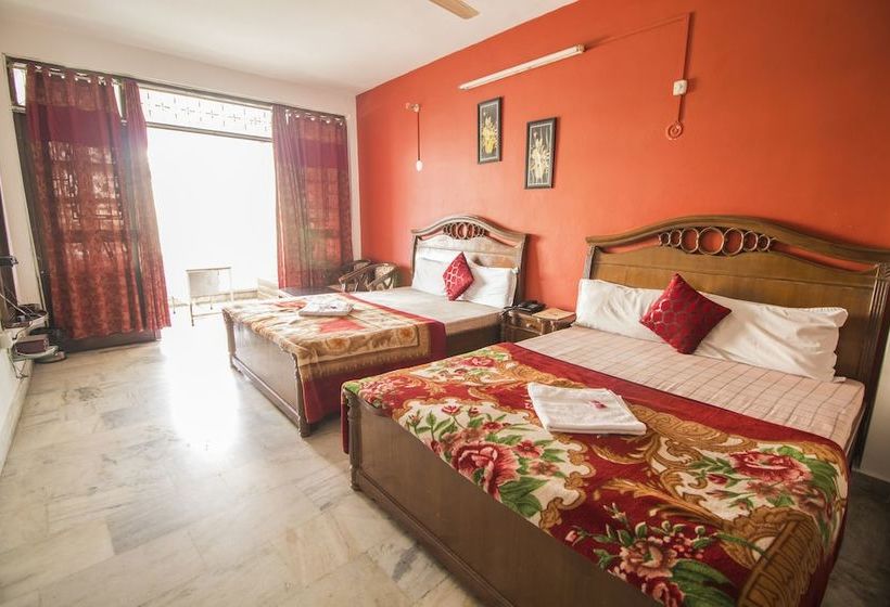 ホテル Jain Regency