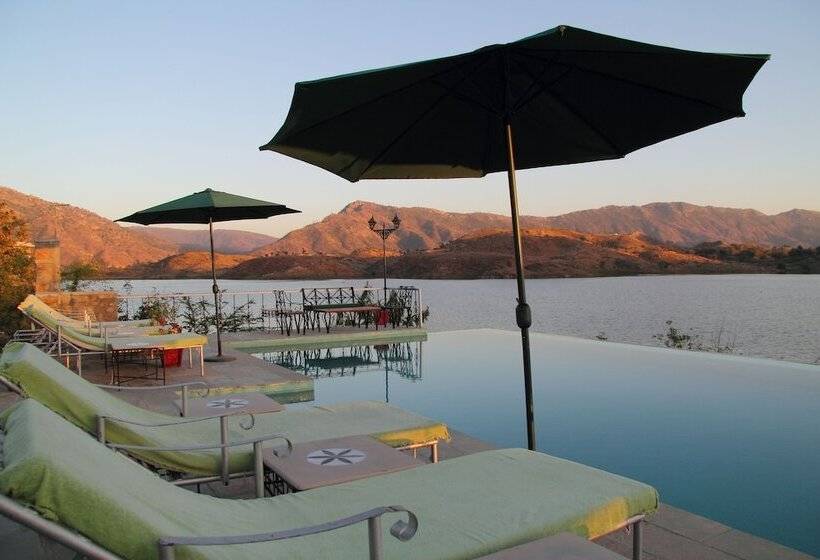 فندق Jhadol Safari Resort