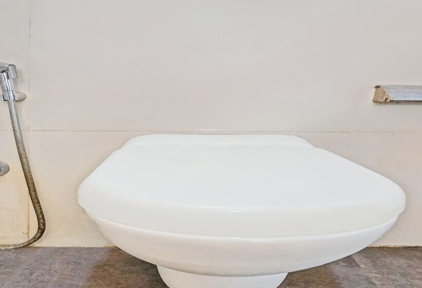 فندق Kartik By Oyo Rooms