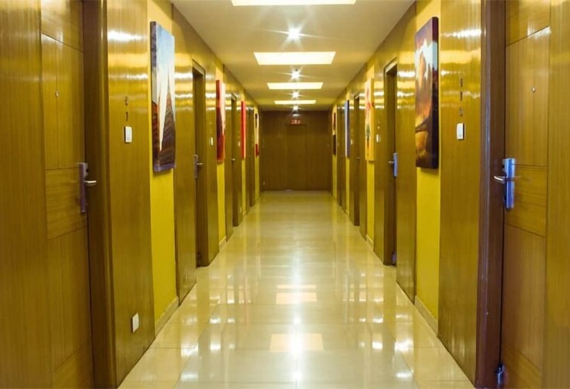 בית מלון כפרי Le Raj Courtyard