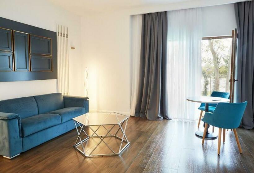 Курорт Lebada Luxury & Spa