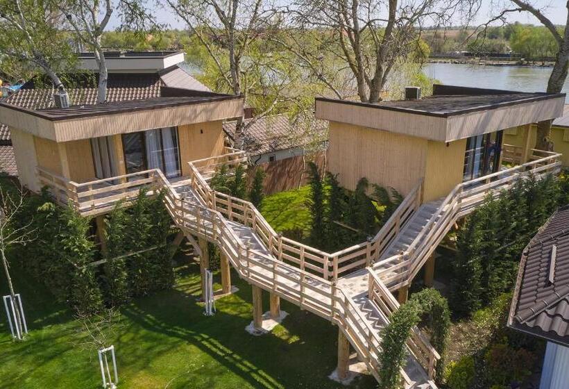 Курорт Lebada Luxury & Spa