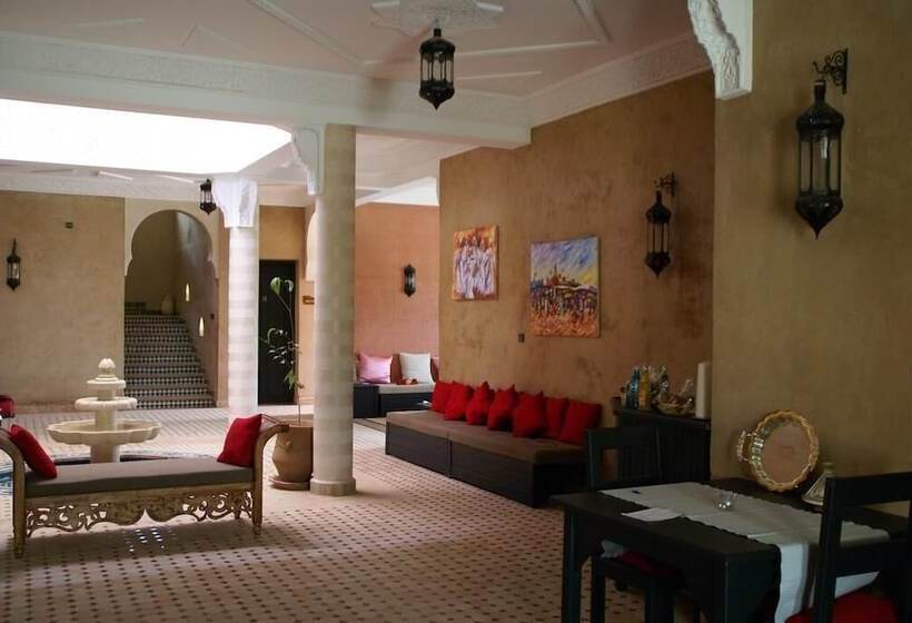 هتل Les Jardins De Tafraout