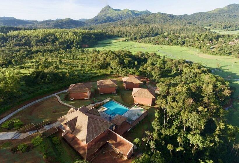 فندق Machaan Plantation Resorts Sakleshpur