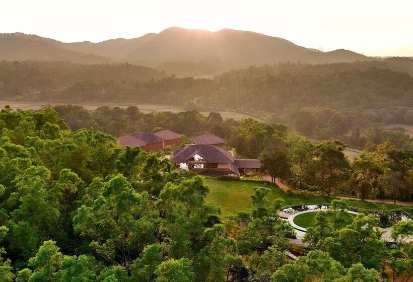 فندق Machaan Plantation Resorts Sakleshpur