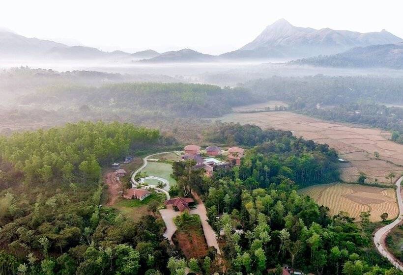 فندق Machaan Plantation Resorts Sakleshpur