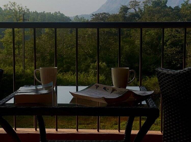 فندق Machaan Plantation Resorts Sakleshpur