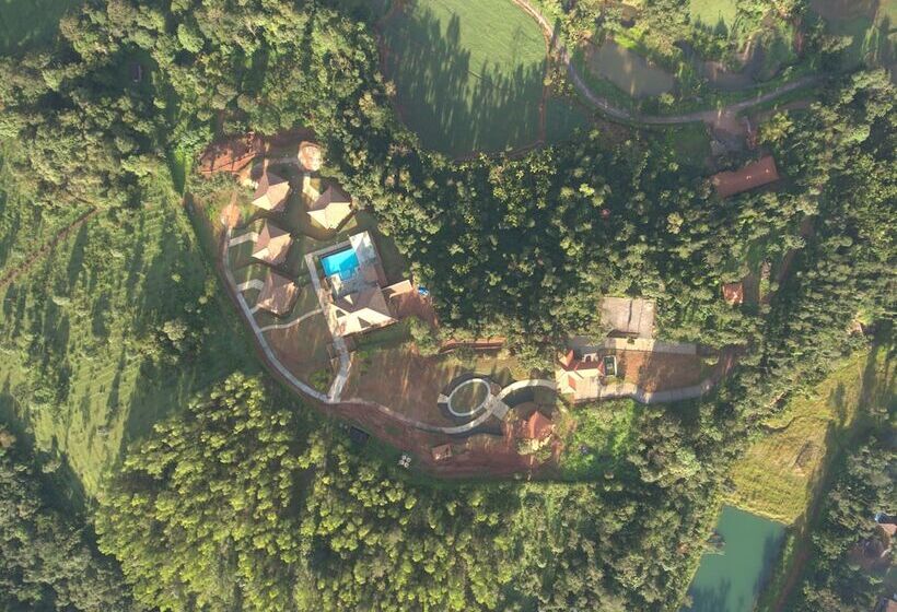 فندق Machaan Plantation Resorts Sakleshpur