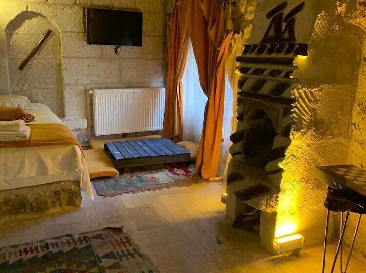 בית מלון כפרי Mahperi Cappadocia Cave