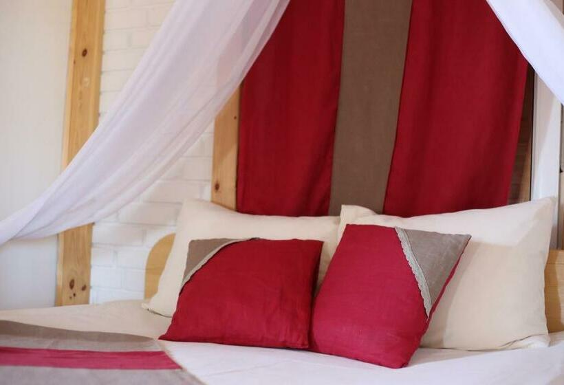 בית מלון כפרי Maison Blanche Ecohousе