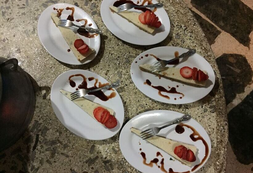 هتل Maison Boutchrafine