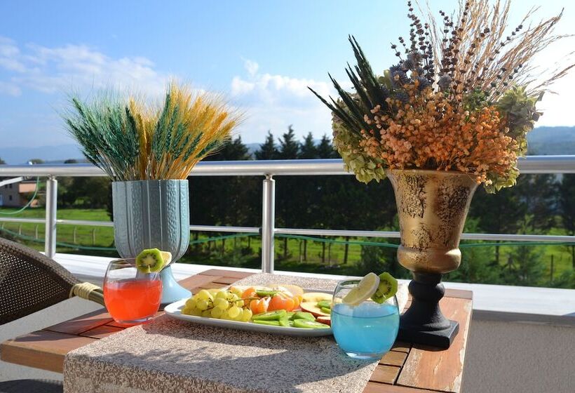 هتل Marinn Deluxe