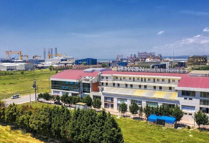 هتل Marinn Deluxe