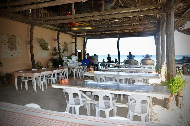 酒店 Matutinao Beach