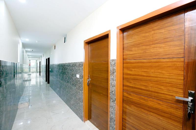 호텔 Mohali Blue By Oyo Rooms