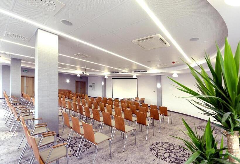 ホテル Molo Resort