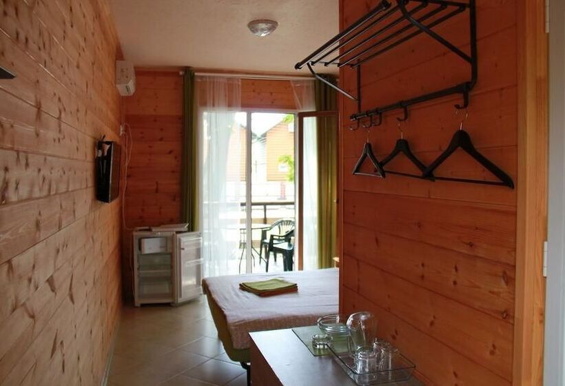 Отель Morskaya Respublika