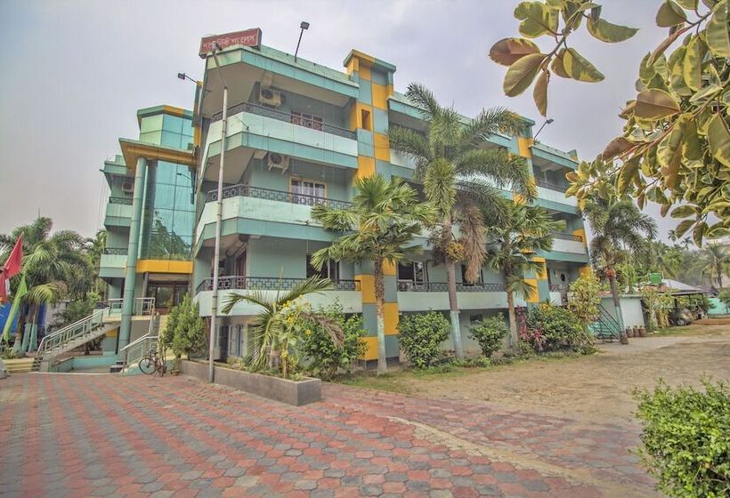 فندق Nandanik Palace By Oyo Rooms