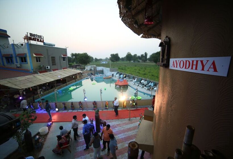 בית מלון כפרי Natraj & Resort