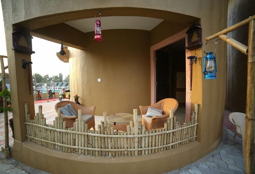 فندق Natraj & Resort