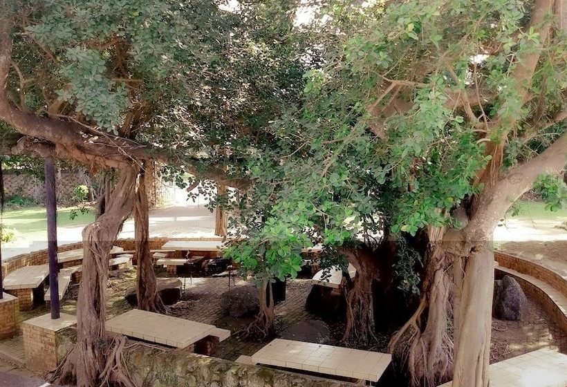 בית מלון כפרי North Coast Gateway