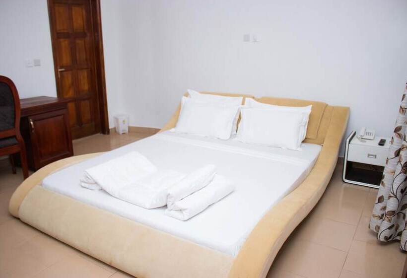 هتل Odjidja Royal Palace