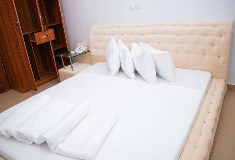 هتل Odjidja Royal Palace