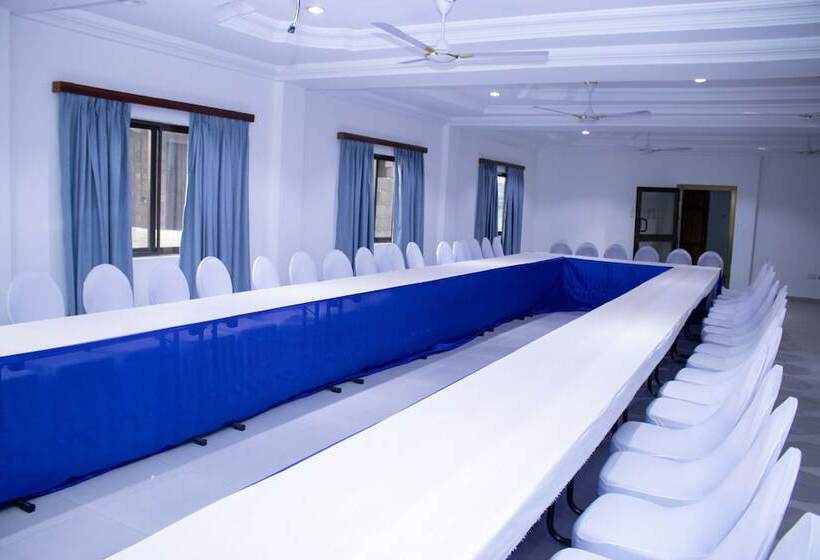 هتل Odjidja Royal Palace