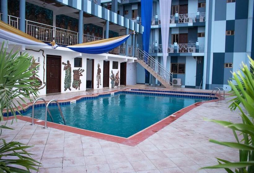 هتل Odjidja Royal Palace