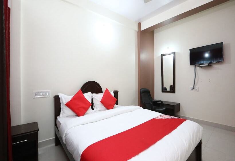 酒店 Oyo 27782 Hosamane Lodge