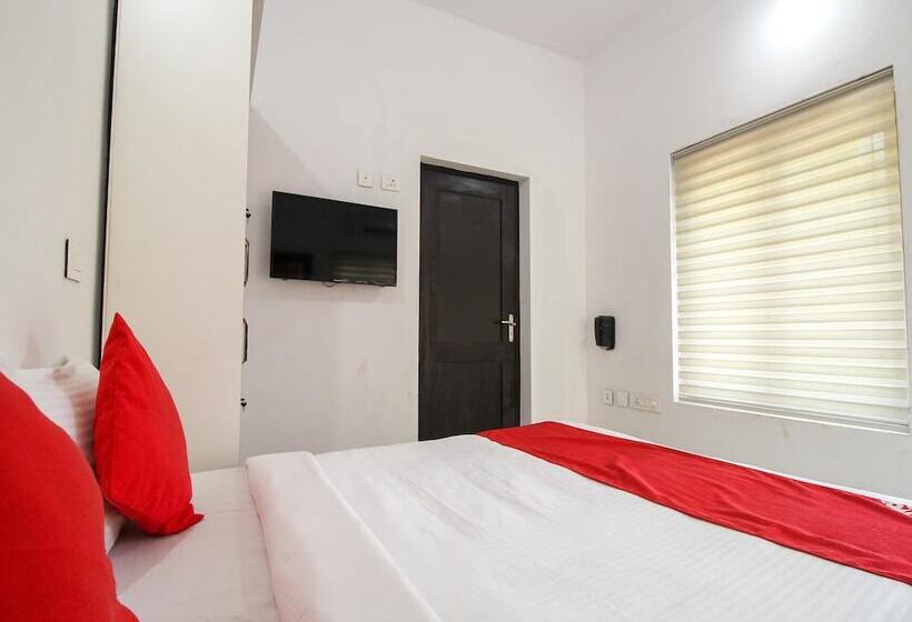 Hotel Oyo 28711 Structural Homes Nesr Emea