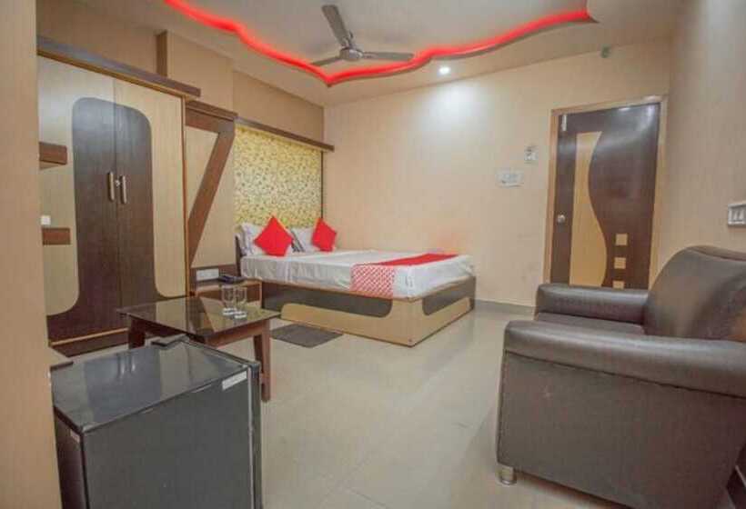 Отель Panchadeep Bhawan Falakata