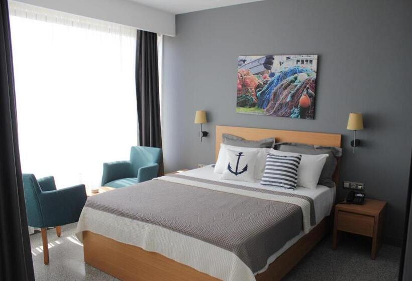 Отель Port Marina