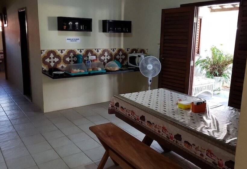 ホテル Pousada Casarão Do Mar