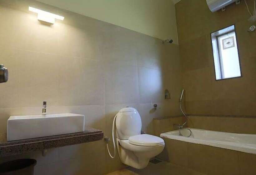 فندق Prabhu Farms And Resort