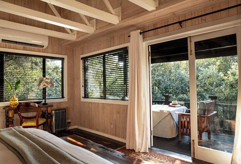 בית מלון כפרי Prana Lodge