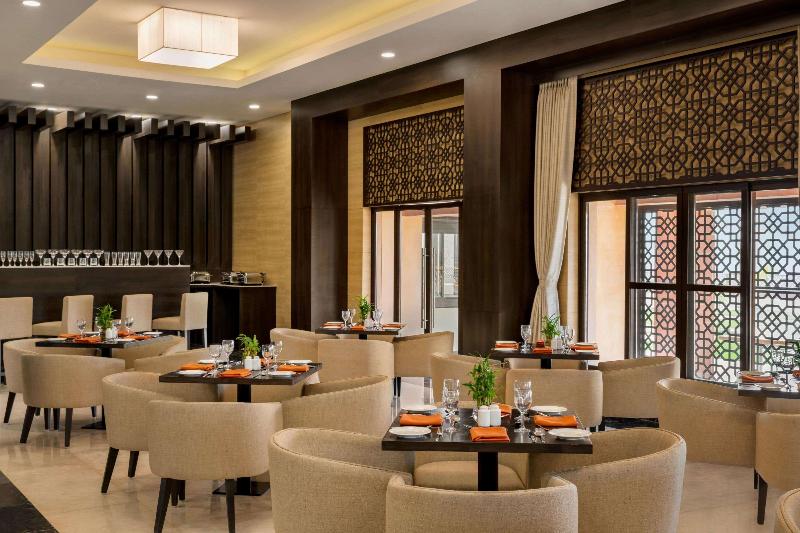 Hotell Ramada Encore By Wyndham Statue Of Unity